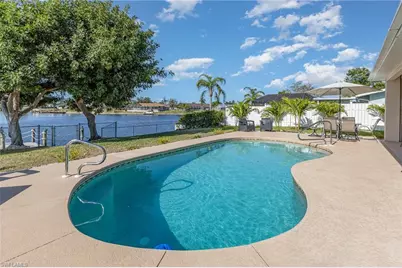 532 W Archer Pkwy, Cape Coral, FL 33904 - Photo 19