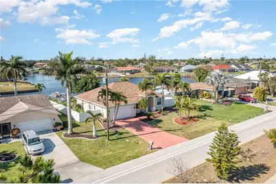 532 W Archer Pkwy, Cape Coral, FL 33904 - Photo 25