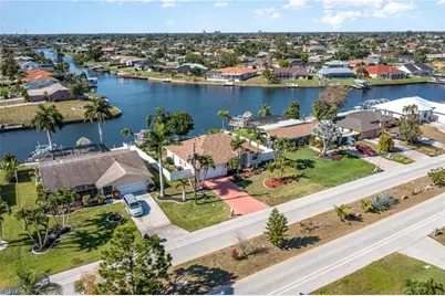 532 W Archer Pkwy, Cape Coral, FL 33904 - Photo 29