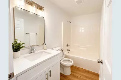 307 NW 4th St, Cape Coral, FL 33993 - Photo 7