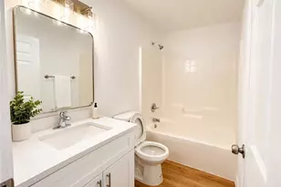 307 NW 4th St, Cape Coral, FL 33993 - Photo 7
