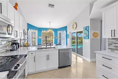 2101 SW 29th Ter, Cape Coral, FL 33914 - Photo 5