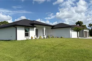 1534 NW 25th Ave, Cape Coral, FL 33993 - Photo 3