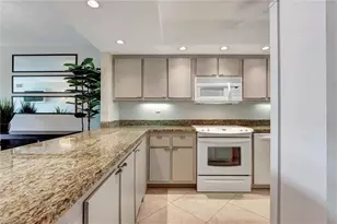 4574 Trawler Ct, Fort Myers, FL 33919 - Photo 11