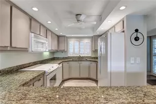 4574 Trawler Ct, Fort Myers, FL 33919 - Photo 9