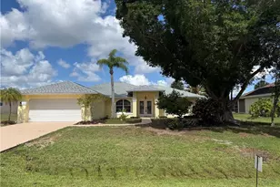 11574 Royal Tee Cir W, Cape Coral, FL 33991 - Photo 3