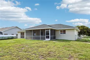 732 Tower Dr, Cape Coral, FL 33904 - Photo 25