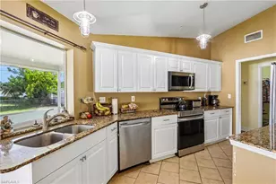 732 Tower Dr, Cape Coral, FL 33904 - Photo 9