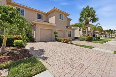 3818 Clearbrook Ln, Fort Myers, FL 33966 - Photo 3