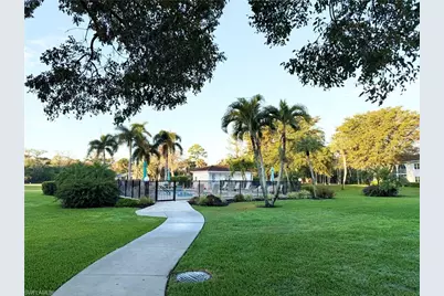 1087 Forest Lakes Dr #306, Naples, FL 34105 - Photo 29