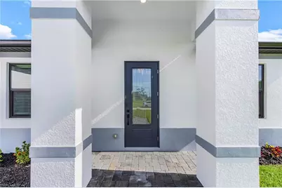 331 Nicholas Pkwy E, Cape Coral, FL 33990 - Photo 3