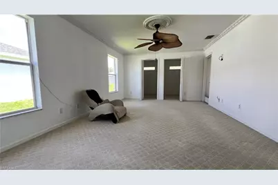 2712 5th St W, Lehigh Acres, FL 33971 - Photo 23