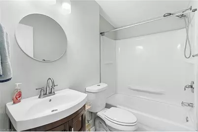 3121 Binnacle Ln, Saint James City, FL 33956 - Photo 17