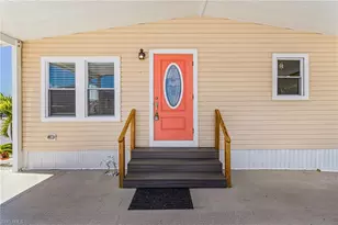 3121 Binnacle Ln, Saint James City, FL 33956 - Photo 5
