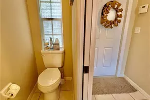 3605 Cedar Oak Dr, Fort Myers, FL 33916 - Photo 5