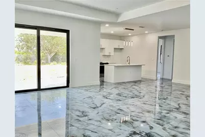 363 SW 24th Ct, Cape Coral, FL 33991 - Photo 5