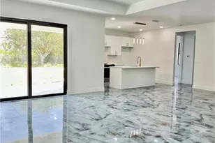 363 SW 24th Ct, Cape Coral, FL 33991 - Photo 5