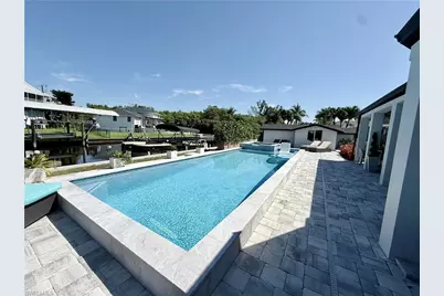 122 E North Shore Ave, North Fort Myers, FL 33917 - Photo 3