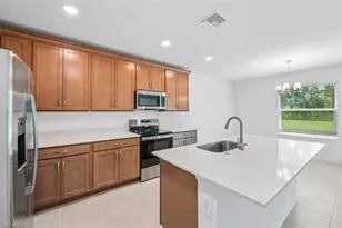235 Lakeside Breeze Wy, Lehigh Acres, FL 33936 - Photo 3