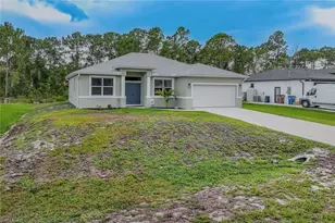 670 Nimitz Blvd, Lehigh Acres, FL 33974 - Photo 5