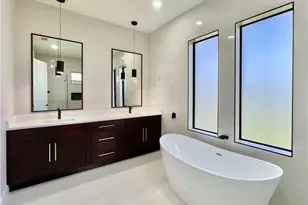 2341 NW 38th Pl, Cape Coral, FL 33993 - Photo 21