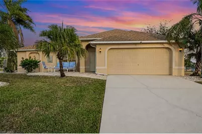 2727 SW 2nd Ct, Cape Coral, FL 33914 - Photo 1