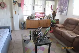 1114-1116 NE 8th St, Cape Coral, FL 33909 - Photo 5