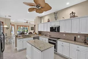 11021 Sea Tropic Ln, Fort Myers, FL 33908 - Photo 7