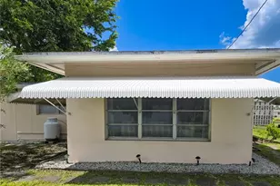 2214 Gladiola Dr, Lehigh Acres, FL 33936 - Photo 13