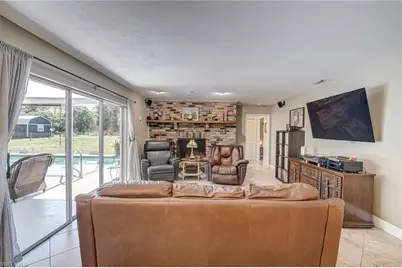 19250 Tammy Ln, North Fort Myers, FL 33917 - Photo 11