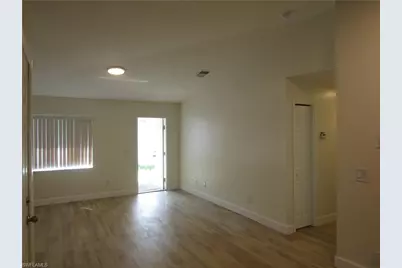 4527 28th St SW, Lehigh Acres, FL 33973 - Photo 3