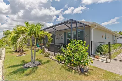 25266 Estrada Cir, Punta Gorda, FL 33955 - Photo 29