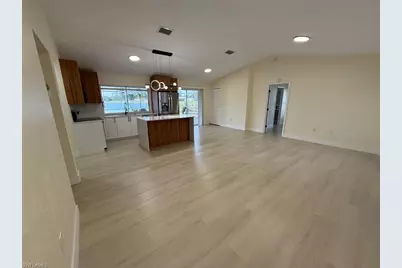 2803 E 5th St, Lehigh Acres, FL 33972 - Photo 9