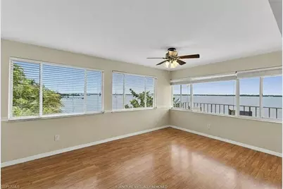 720 Tarpon St, Fort Myers, FL 33916 - Photo 1