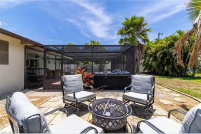 542 SE 33rd Ter, Cape Coral, FL 33904 - Photo 25