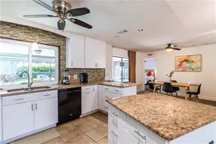 542 SE 33rd Terrace, Cape Coral, FL 33904 - Photo 11