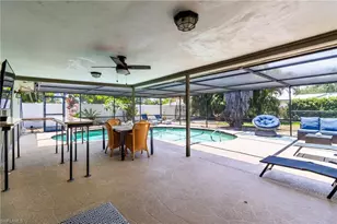 542 SE 33rd Terrace, Cape Coral, FL 33904 - Photo 7