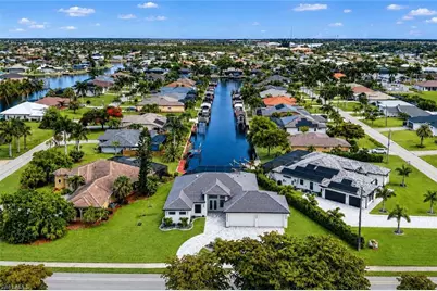 2201 Beach Pkwy W, Cape Coral, FL 33914 - Photo 5