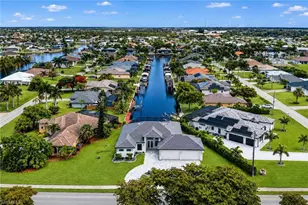 2201 Beach Pkwy W, Cape Coral, FL 33914 - Photo 5