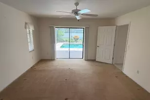 3923 SE 10th Pl, Cape Coral, FL 33904 - Photo 7