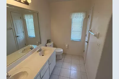 3923 SE 10th Pl, Cape Coral, FL 33904 - Photo 9