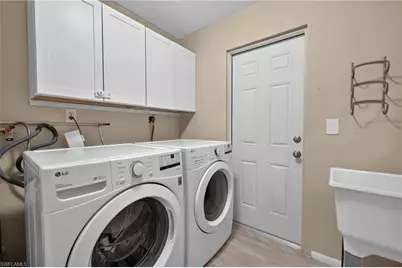 131 SW 35th Ter, Cape Coral, FL 33914 - Photo 21