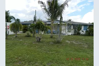 1417 Huntdale St E, Lehigh Acres, FL 33936 - Photo 1
