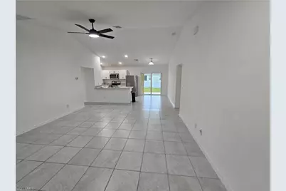2523 NE 6th Pl, Cape Coral, FL 33909 - Photo 3