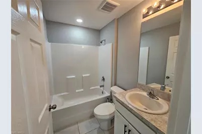 2523 NE 6th Pl, Cape Coral, FL 33909 - Photo 19