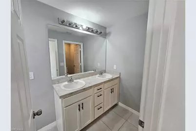2523 NE 6th Pl, Cape Coral, FL 33909 - Photo 13