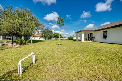 1236 NW 18th Ter, Cape Coral, FL 33993 - Photo 47