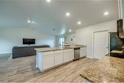 1236 NW 18th Ter, Cape Coral, FL 33993 - Photo 15