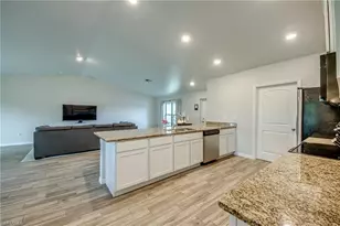1236 NW 18th Terrace, Cape Coral, FL 33993 - Photo 15