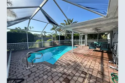 1027 SE 17th Ave, Cape Coral, FL 33990 - Photo 21